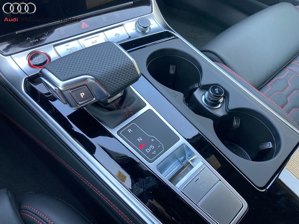 New 2026 Audi RS 6 performance image 40