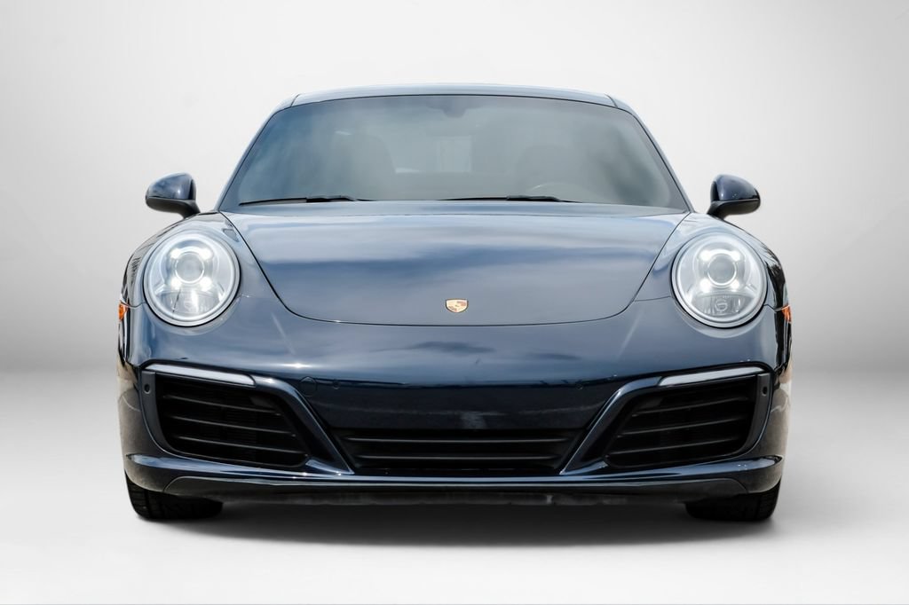 Used 2019 Porsche 911 Carrera RWD image 3