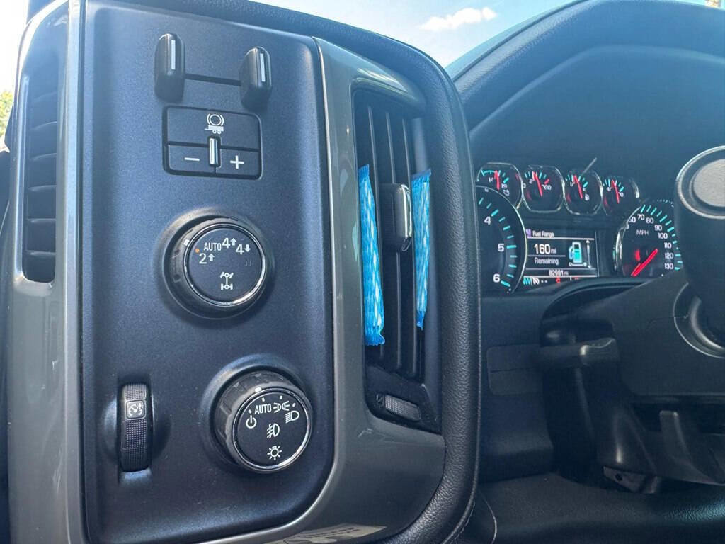 Used 2017 Chevrolet Silverado 1500 High Country image 14