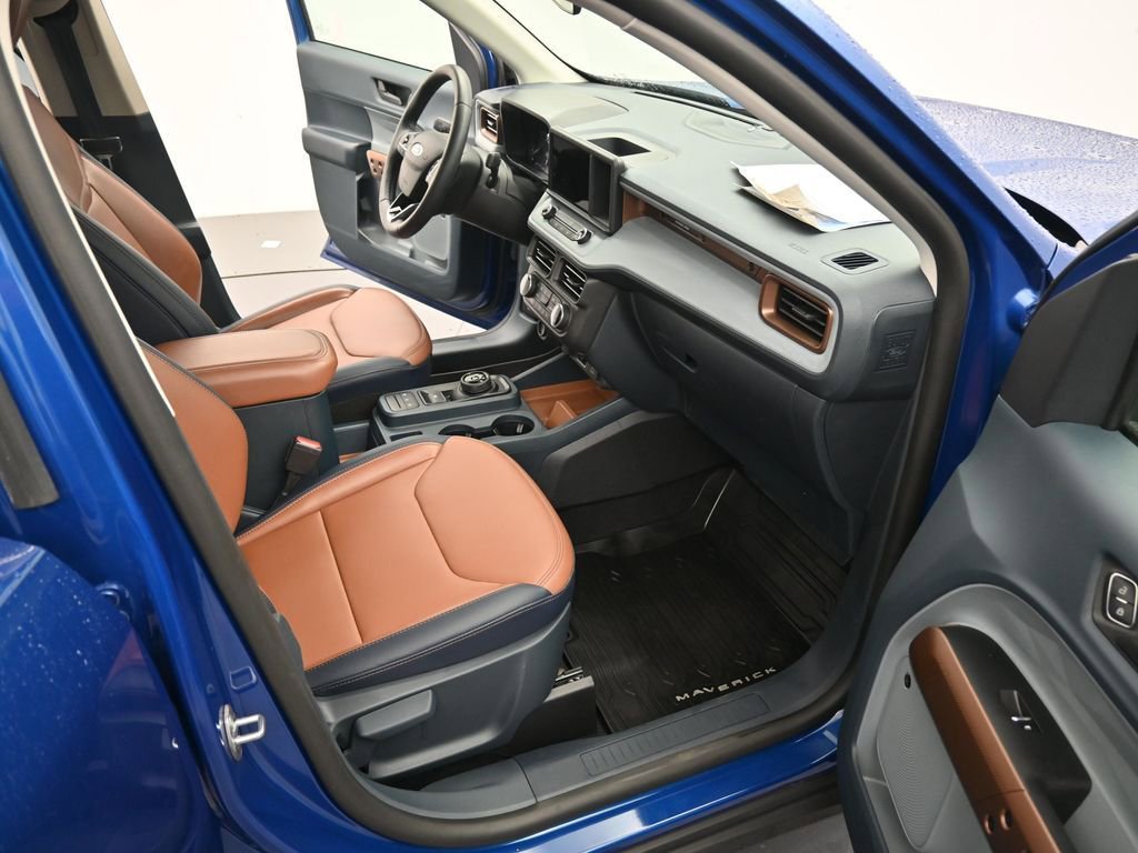 Used 2023 Ford Maverick Lariat w/ Lariat Luxury Package image 33