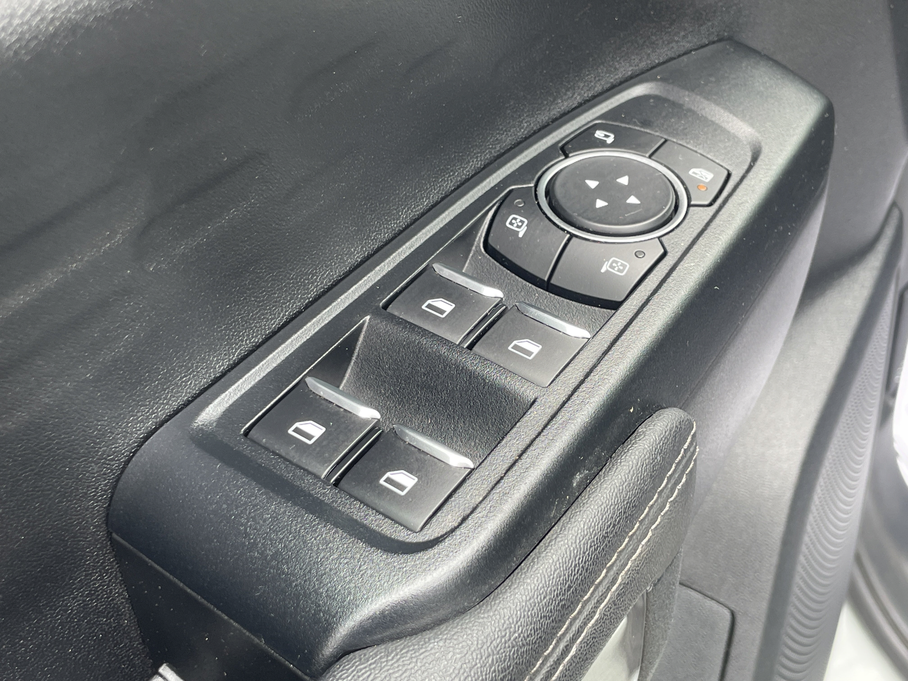 Used 2024 Ford Ranger XLT w/ Equipment Group 301A High AWD/4WD image 13