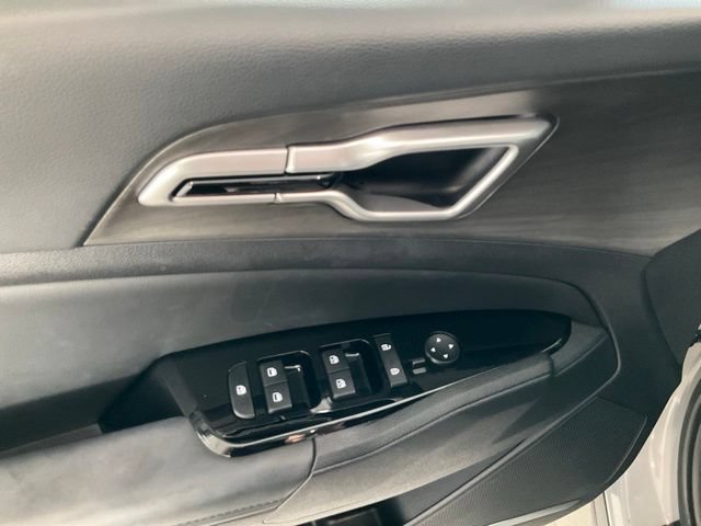 Used 2025 Kia Sportage X-Line w/ Premium Package AWD/4WD image 6