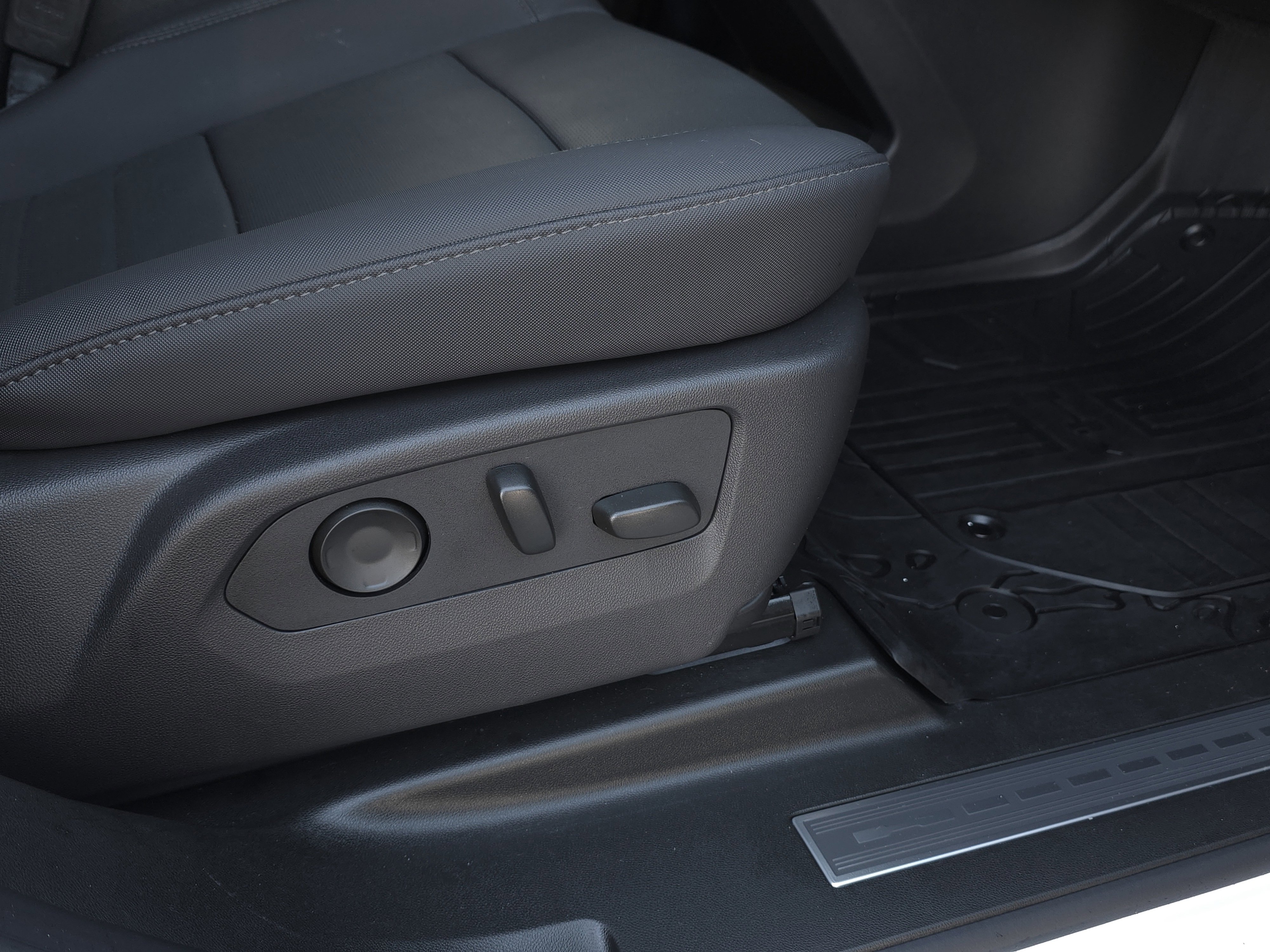 Used 2025 GMC Hummer EV 3X w/ Battery Pack, 24 Module Pack image 44