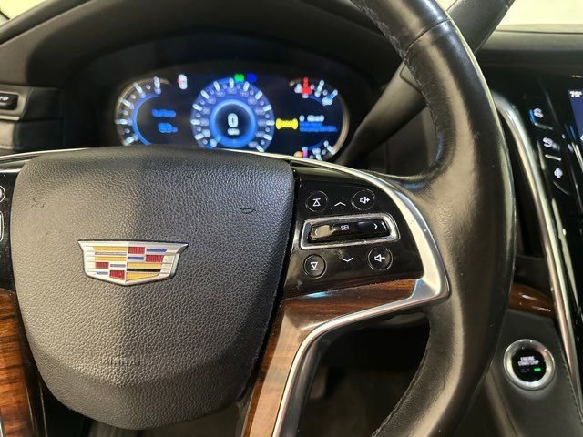 Used 2016 Cadillac Escalade Luxury image 19