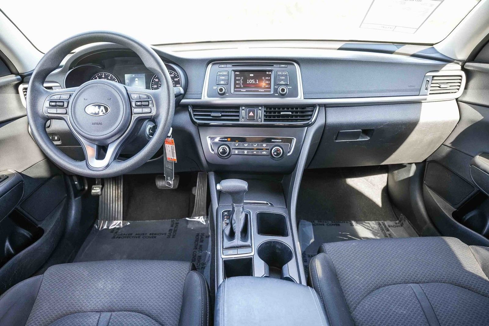 Used 2017 Kia Optima LX FWD image 12