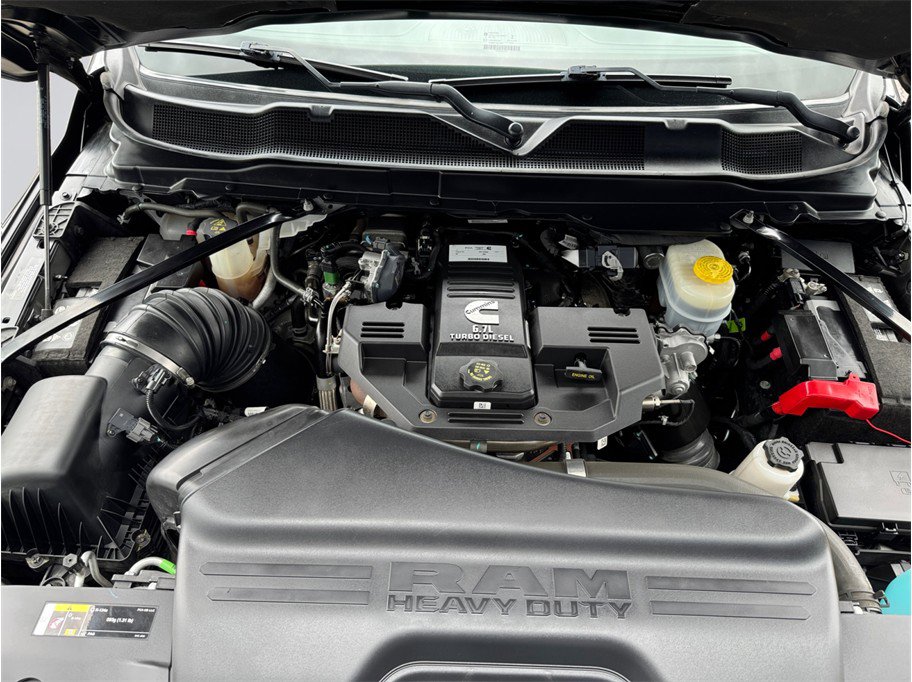 Used 2023 RAM 2500 Limited AWD/4WD image 9