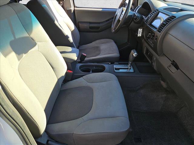 Used 2013 Nissan Xterra X image 19