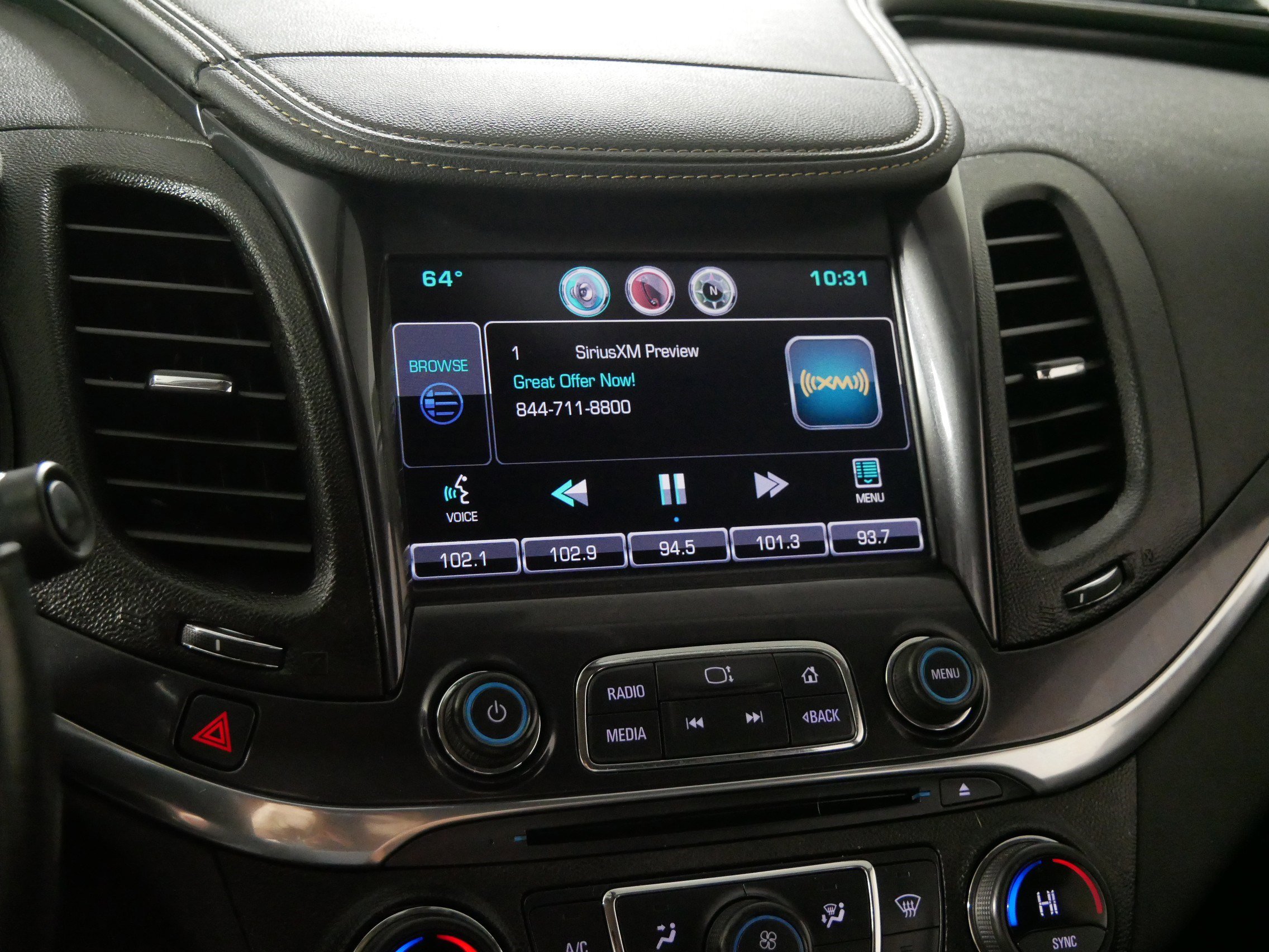 Used 2015 Chevrolet Impala LT w/ Convenience Package FWD image 22