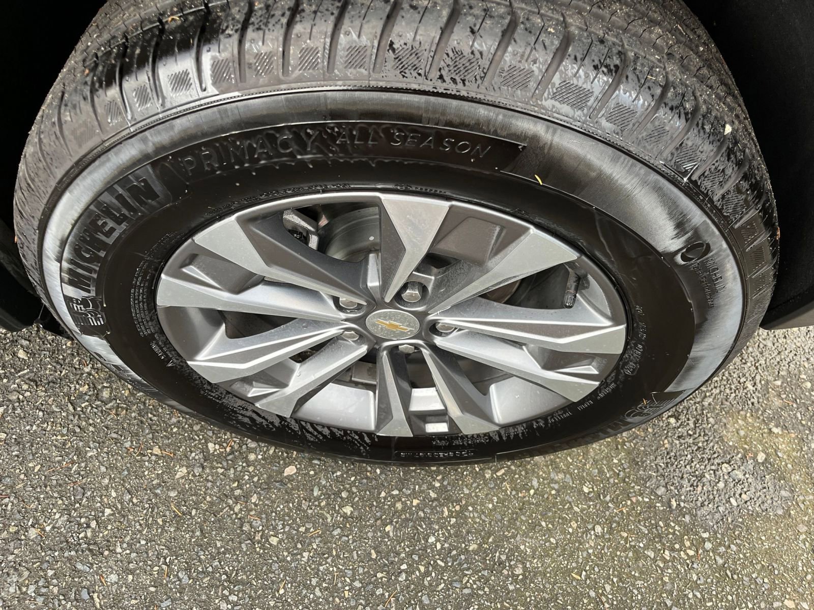 Used 2025 Chevrolet Equinox LT image 30