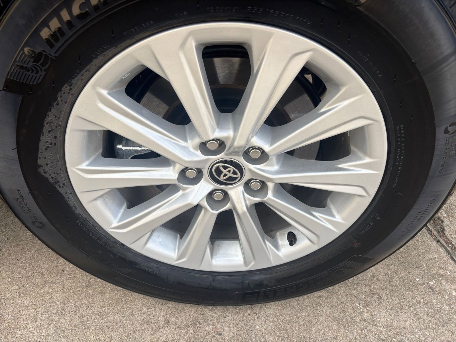 Used 2025 Toyota Grand Highlander FWD image 28