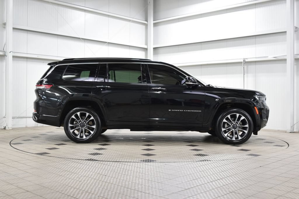 Used 2021 Jeep Grand Cherokee L Overland w/ Luxury Tech Group IV AWD/4WD image 8