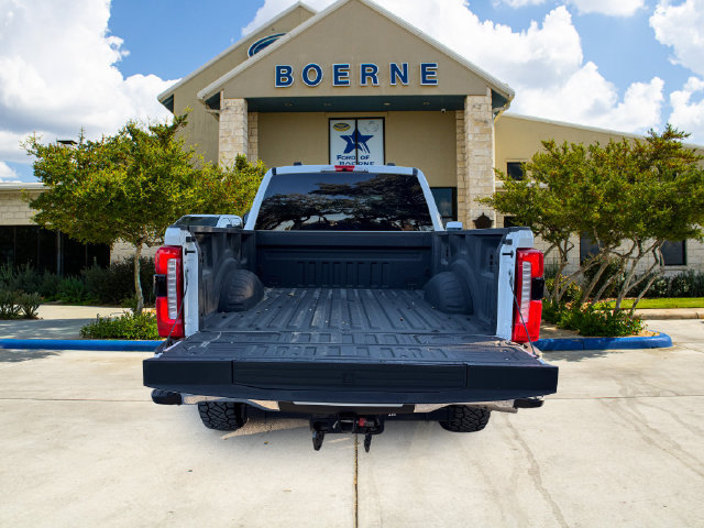 Used 2026 Ford F250 Lariat AWD/4WD image 5