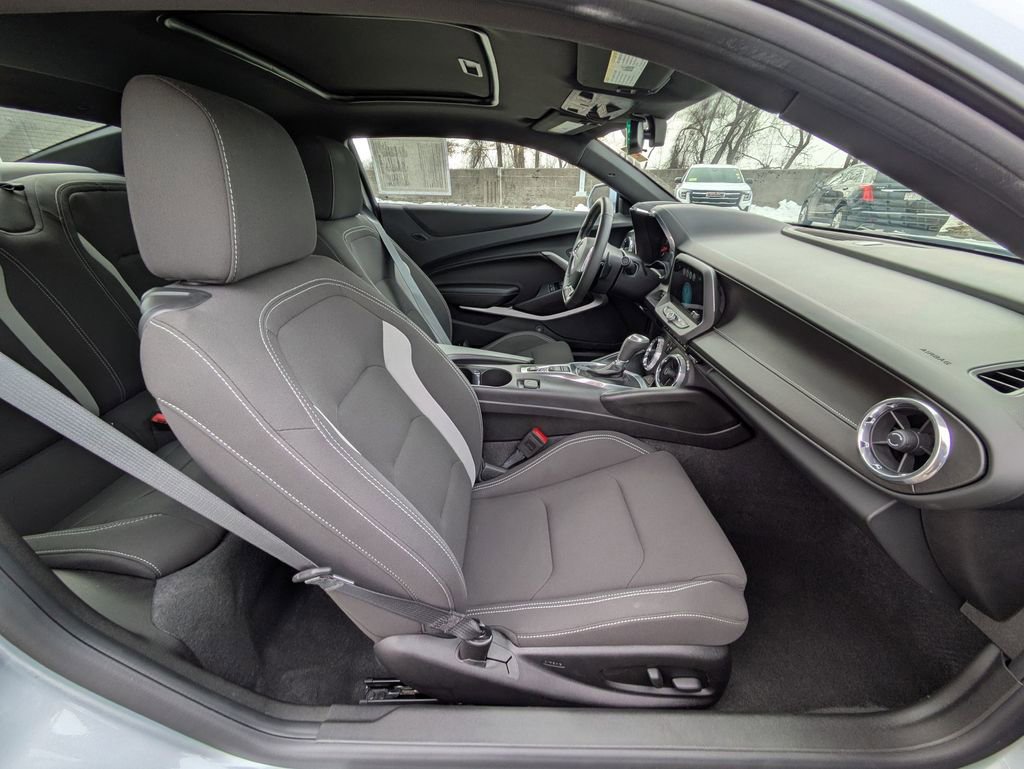 Certified 2018 Chevrolet Camaro SS image 26