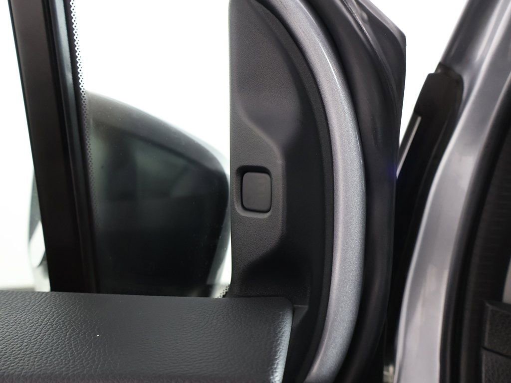 Used 2023 Honda Odyssey EX-L image 36