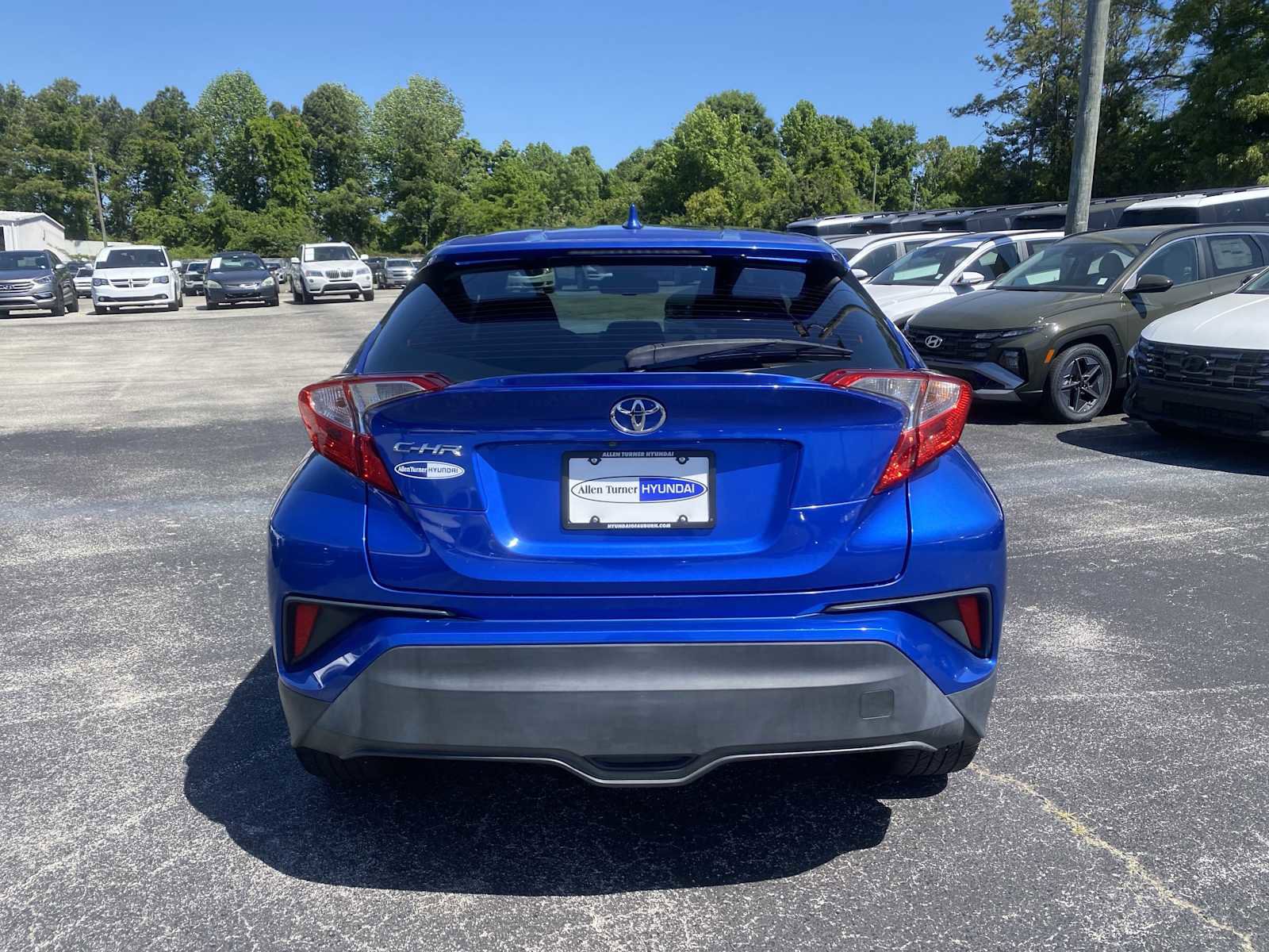Used 2018 Toyota C-HR XLE image 6