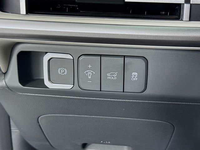 Used 2026 Hyundai Santa Fe SE FWD image 10