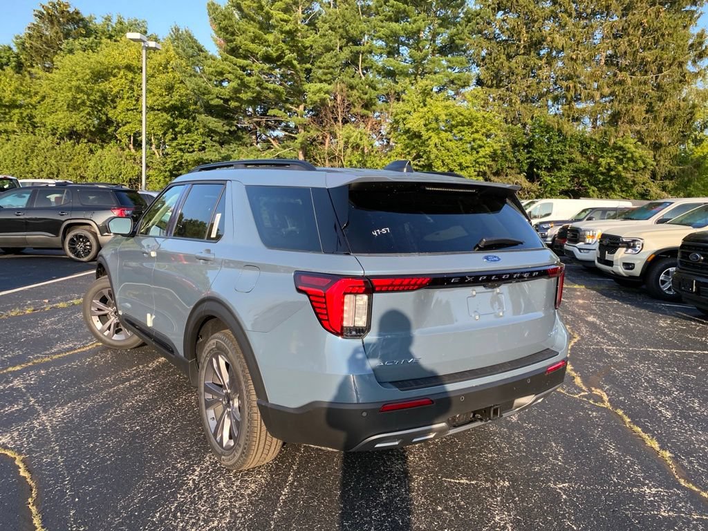 New 2026 Ford Explorer Active w/ Active Comfort Package AWD/4WD image 6