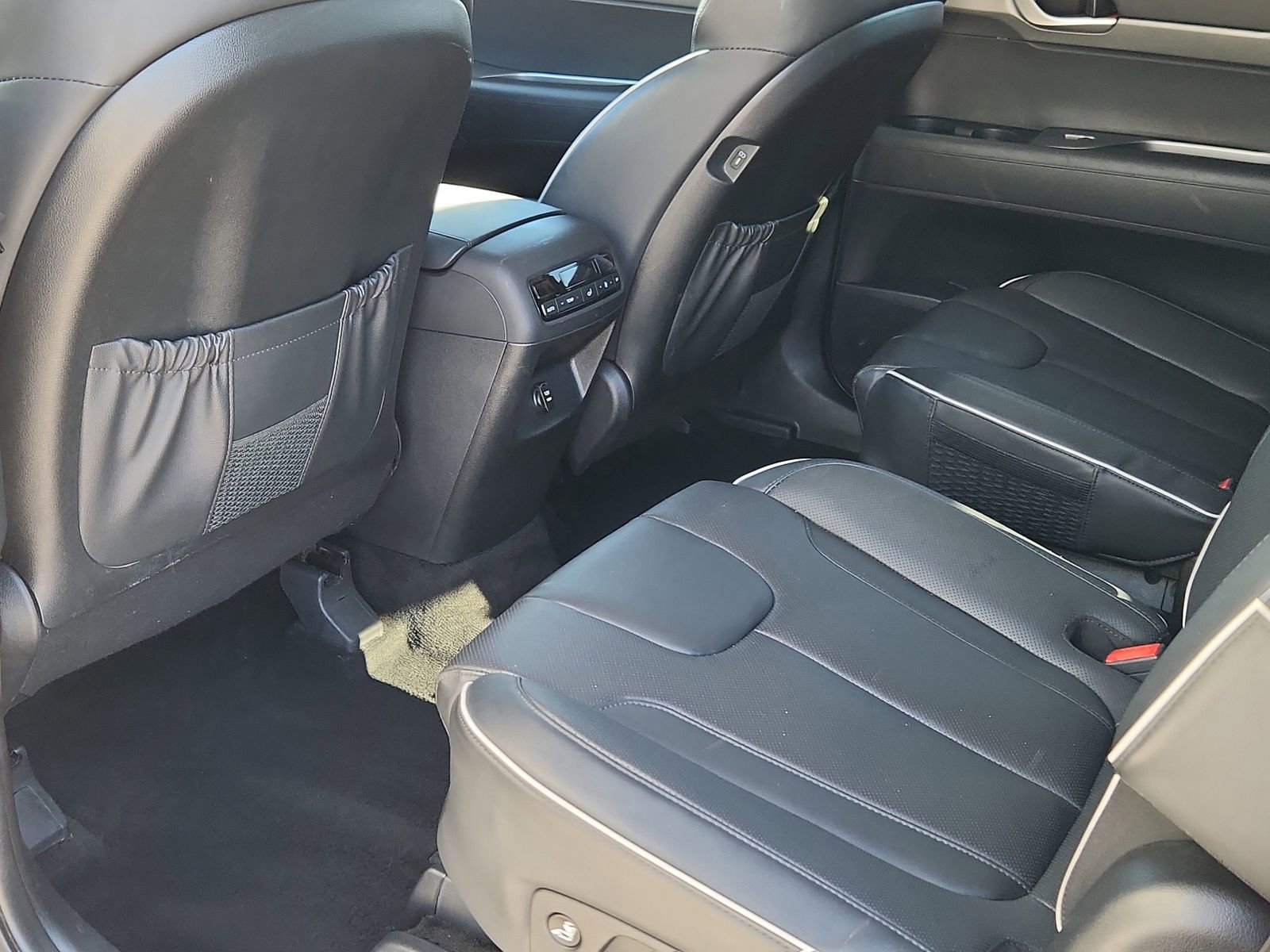 Used 2024 Hyundai Palisade SEL image 11