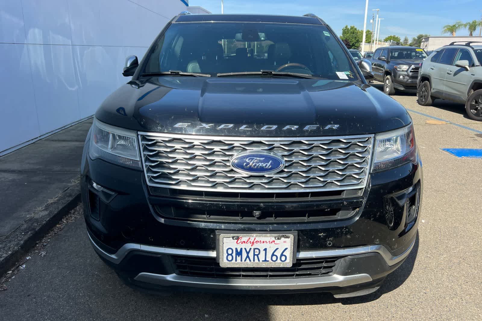 Used 2018 Ford Explorer Platinum AWD/4WD video 2