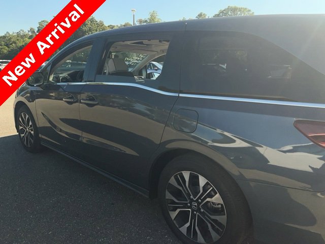 Used 2025 Honda Odyssey Elite image 16