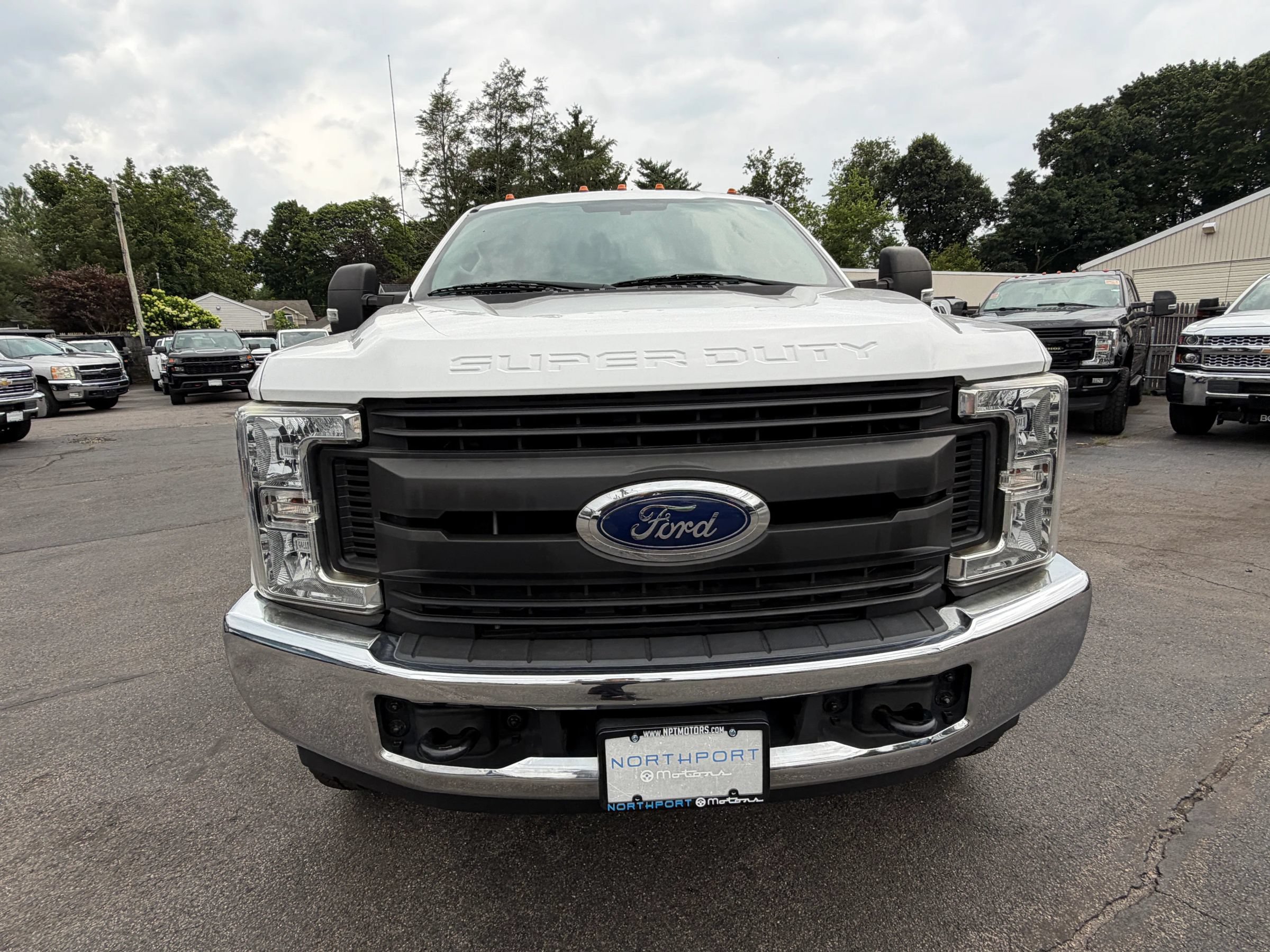 Used 2017 Ford F250 XL w/ Power Equipment Group AWD/4WD image 12
