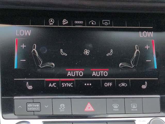 Used 2021 Audi Q7 3.0T Premium AWD/4WD image 30