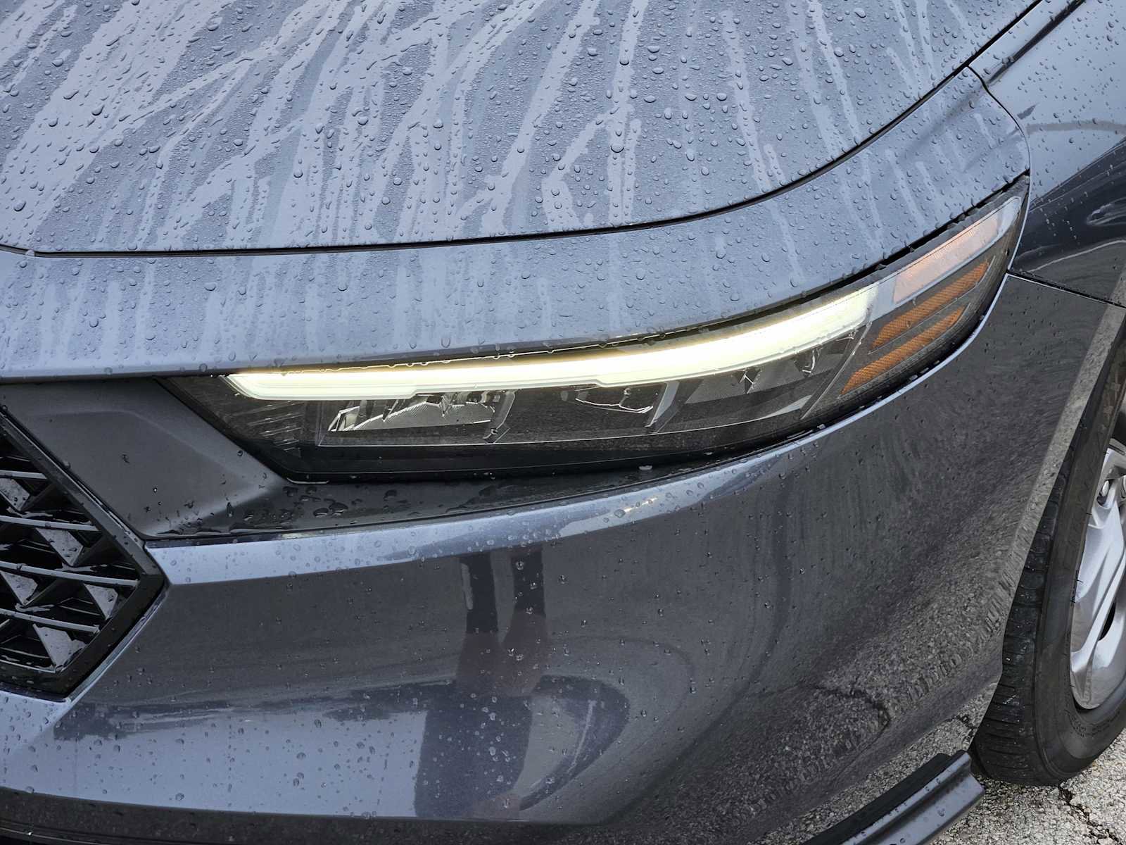 Used 2024 Honda Accord EX image 7