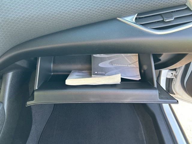 Used 2020 Chevrolet Malibu LT w/ Fleet LT Safety Plus Package image 40