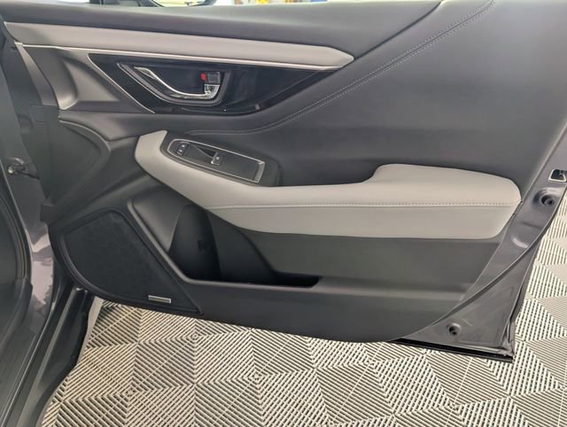 Used 2025 Subaru Outback Limited w/ Popular Package #2 image 37