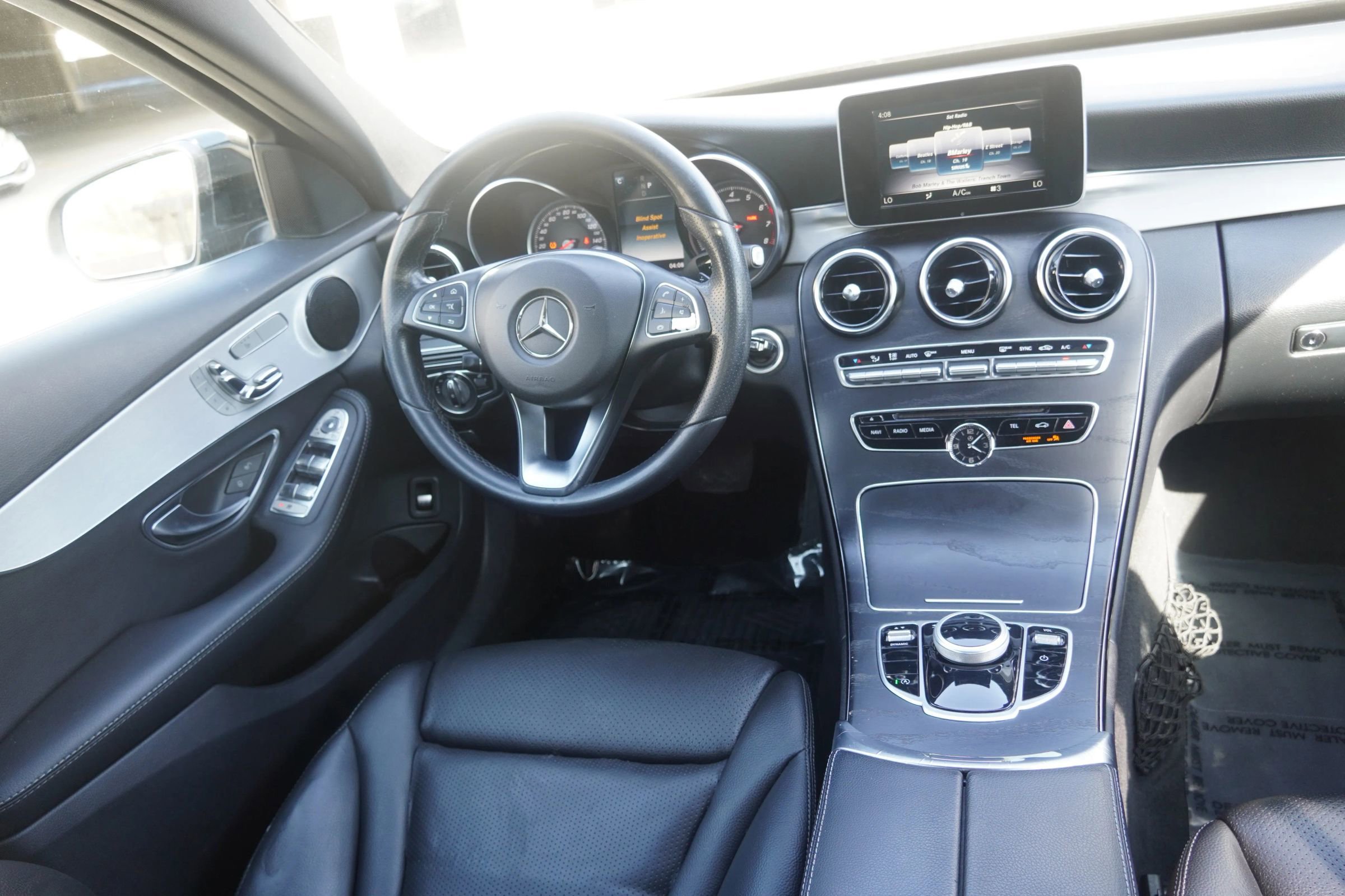 Used 2018 Mercedes-Benz C 300 4MATIC Sedan image 40