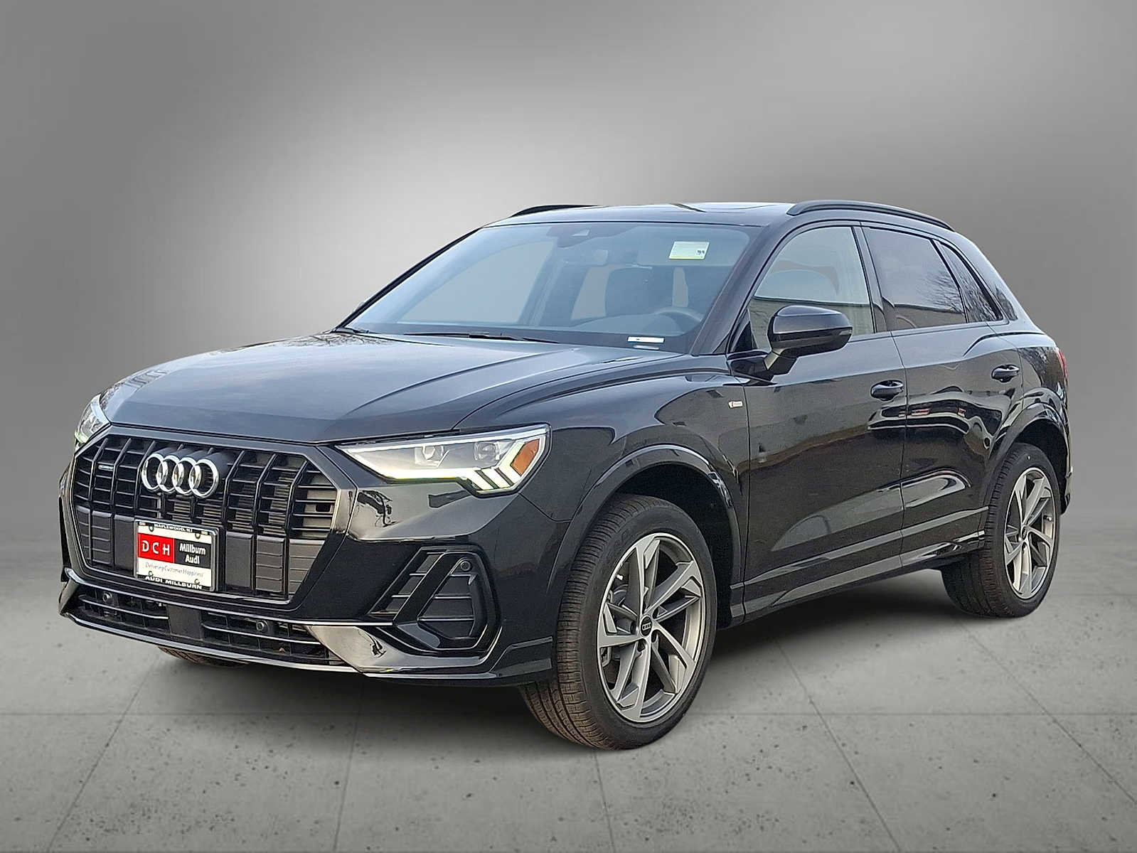 New 2025 Audi Q3 2.0T Premium image 1