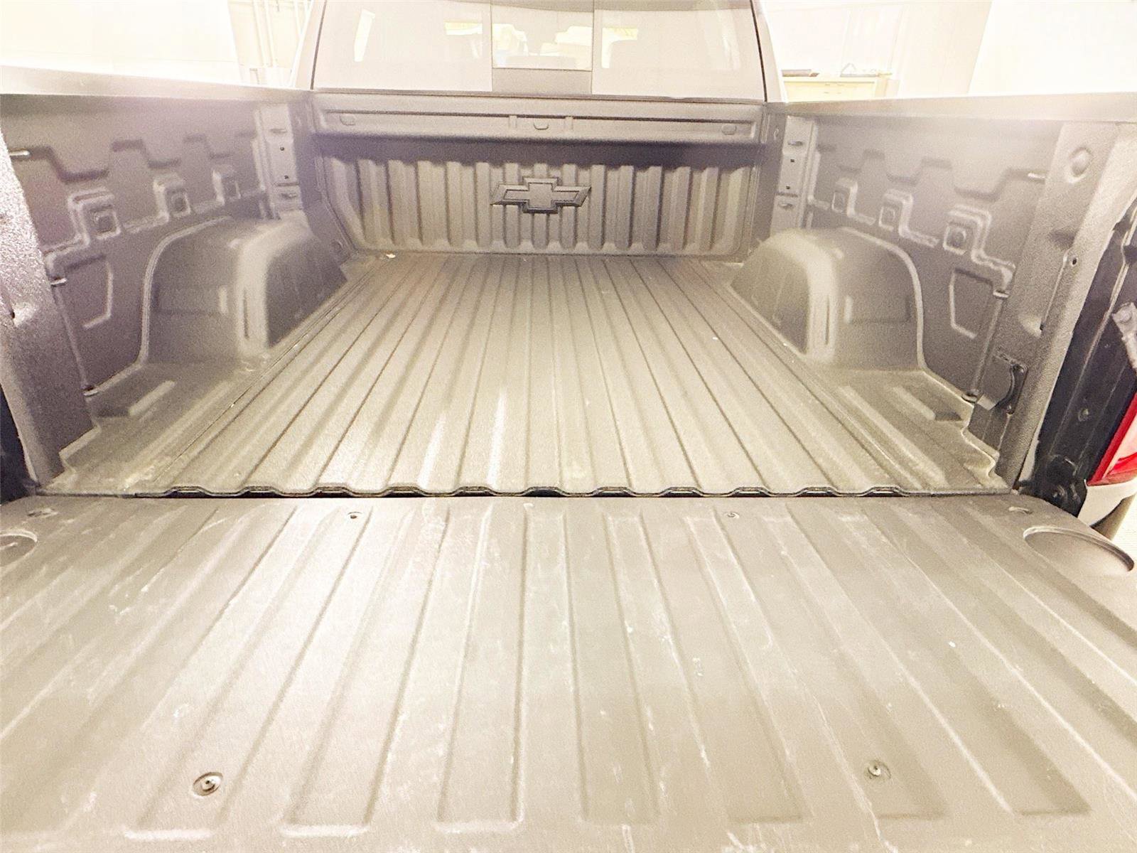 Used 2024 Chevrolet Silverado 1500 RST w/ Redline Edition image 19