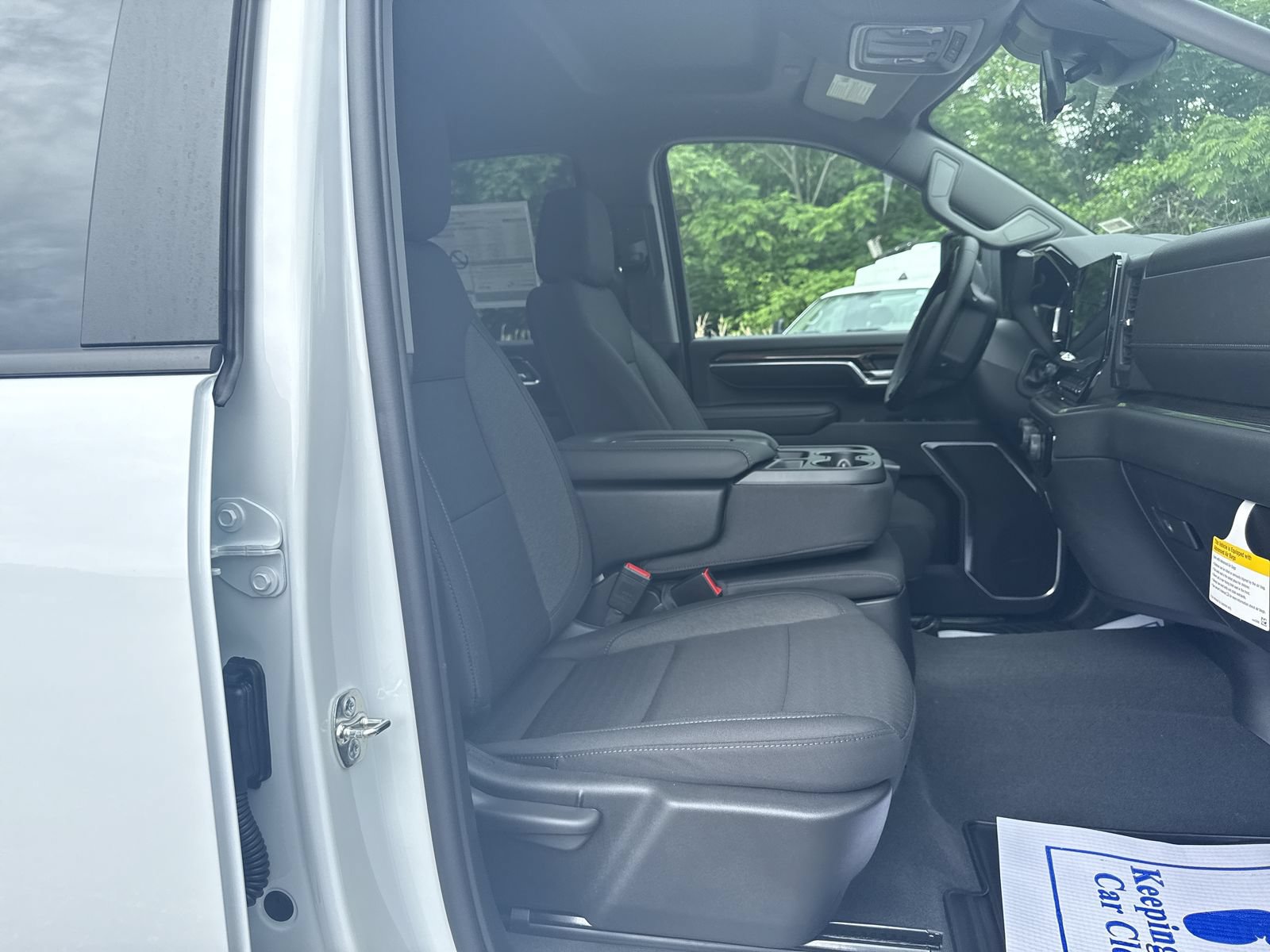 New 2026 Chevrolet Silverado 3500 LT AWD/4WD image 26