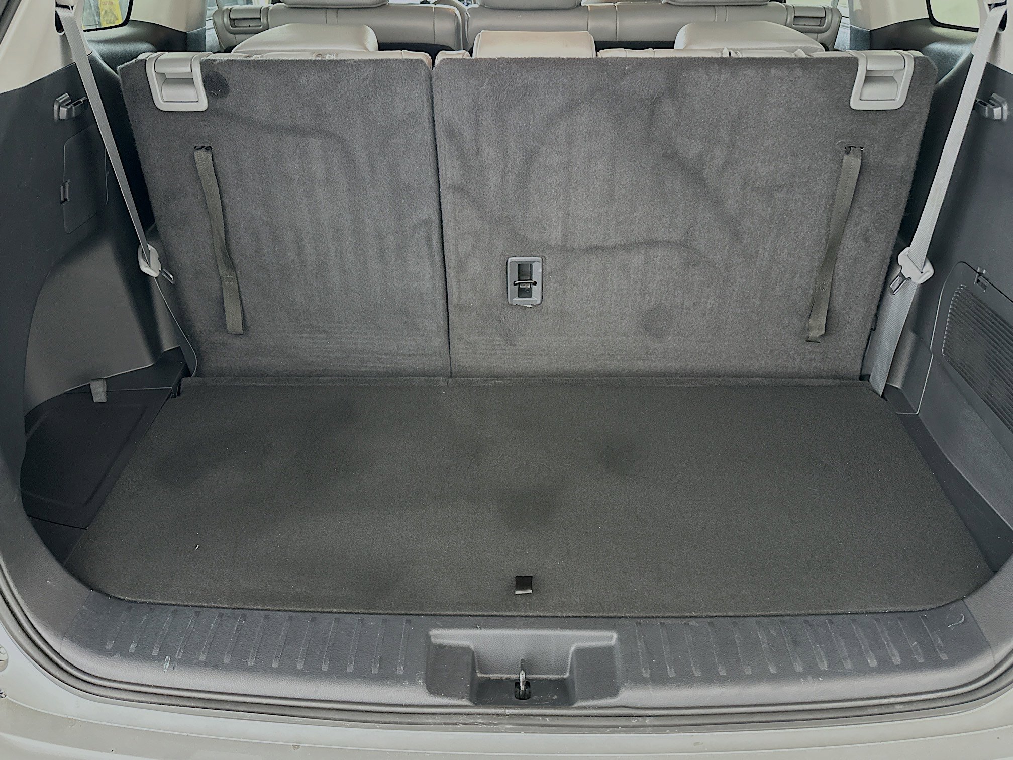 Used 2023 Toyota Highlander XLE FWD image 31