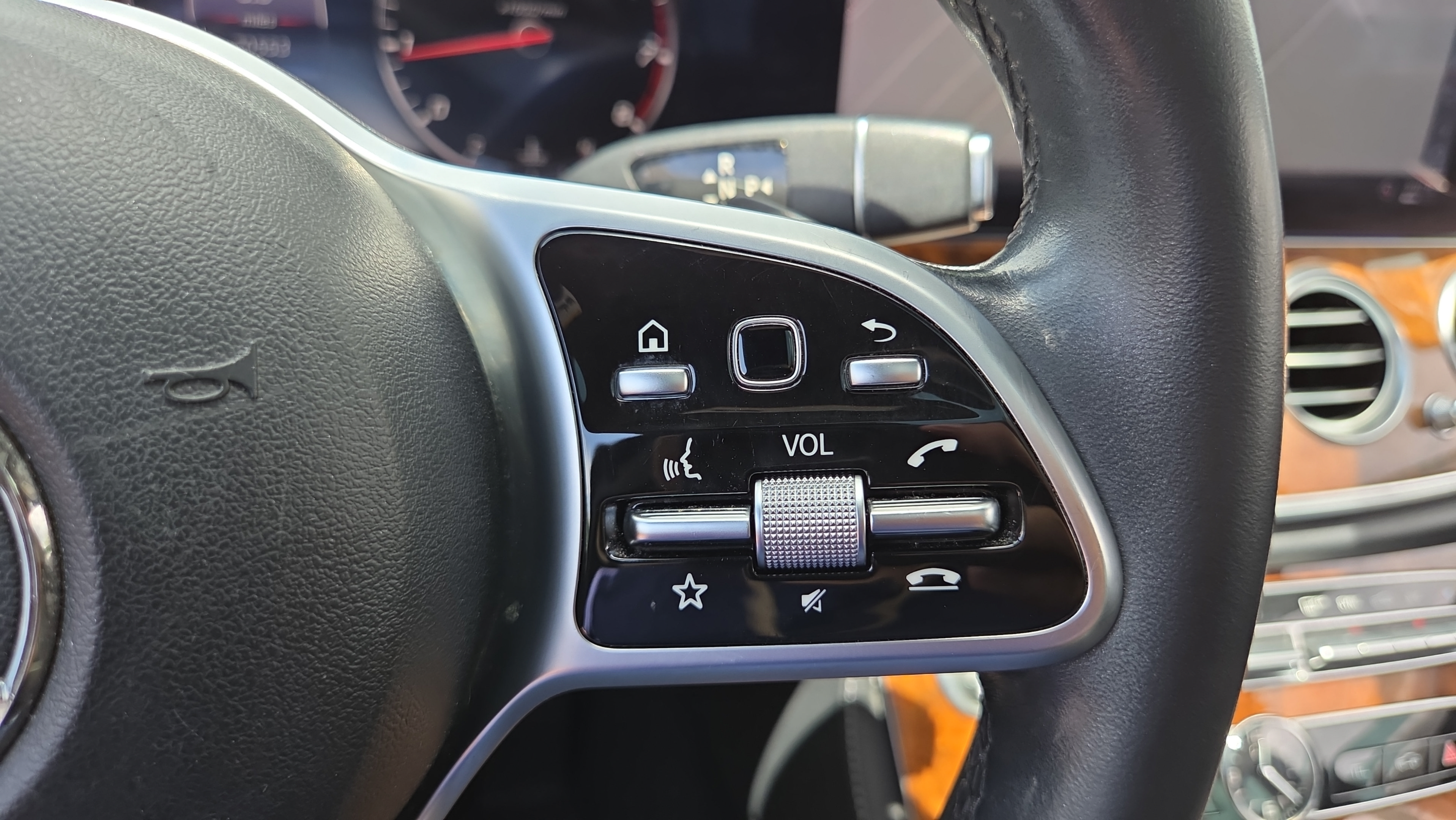 Certified 2020 Mercedes-Benz E 350 Sedan image 27