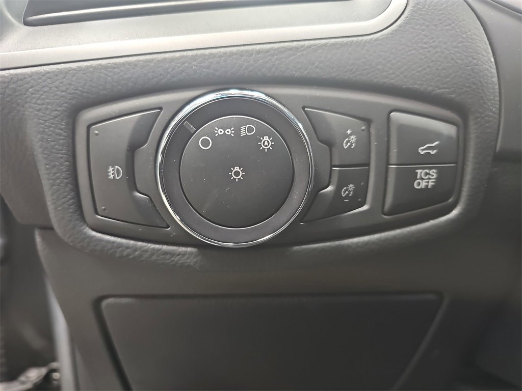 Used 2020 Ford Edge SEL w/ Convenience Package image 24