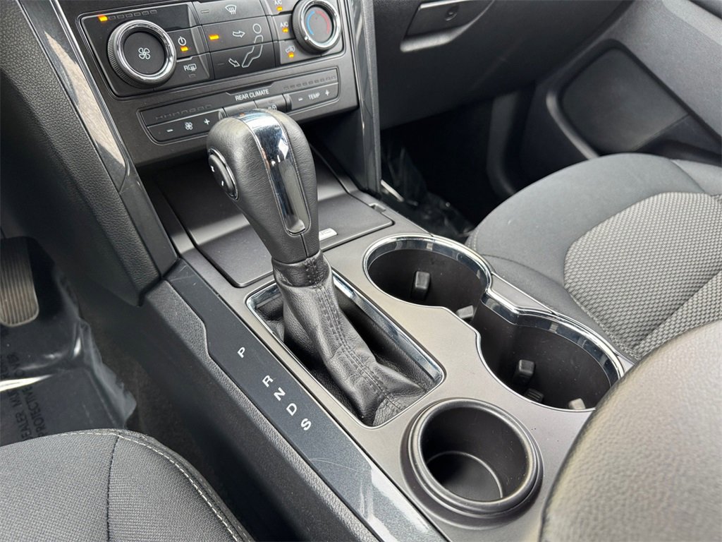 Used 2019 Ford Explorer XLT image 26