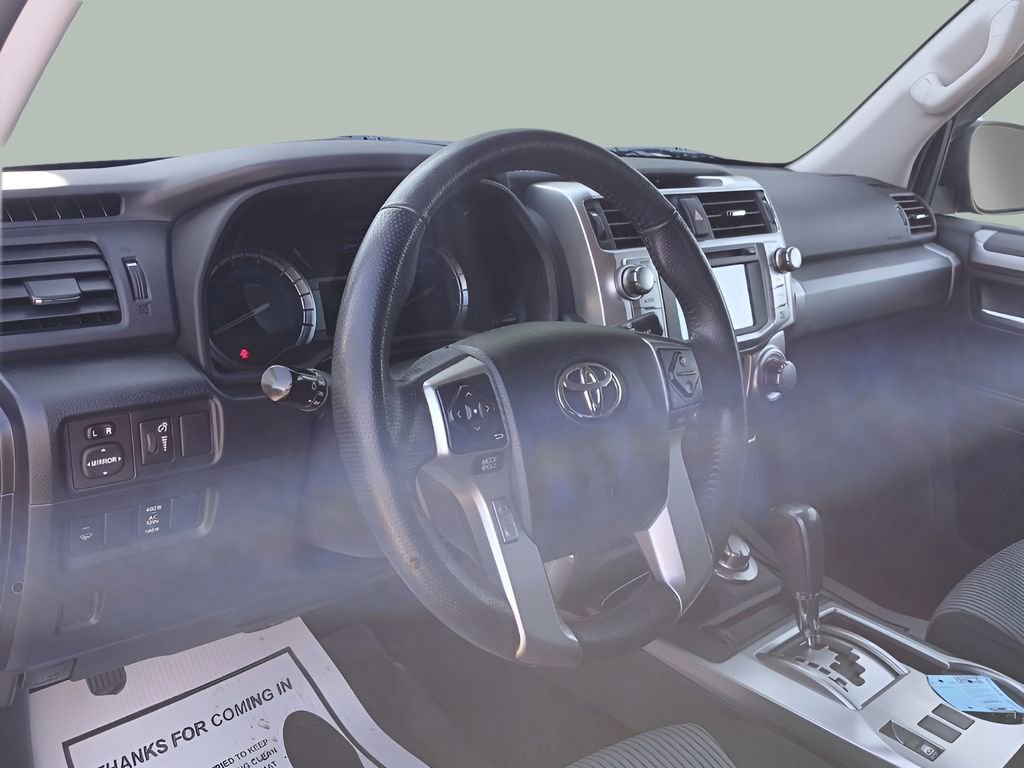 Used 2018 Toyota 4Runner SR5 image 12