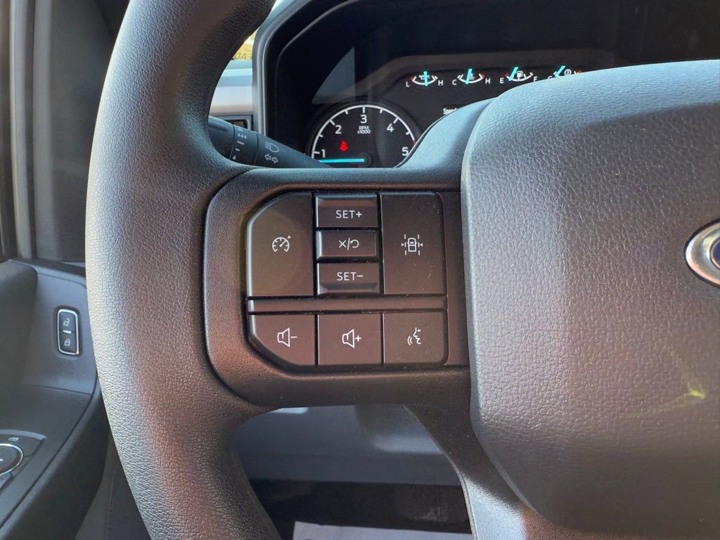 New 2025 Ford F450 XL w/ XL Chrome Package image 31