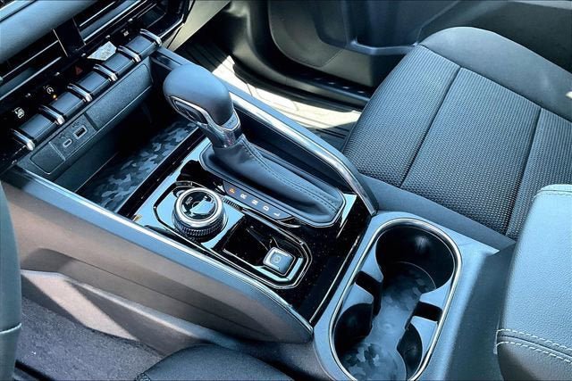 New 2026 GMC Canyon Elevation w/ Convenience Package AWD/4WD image 9