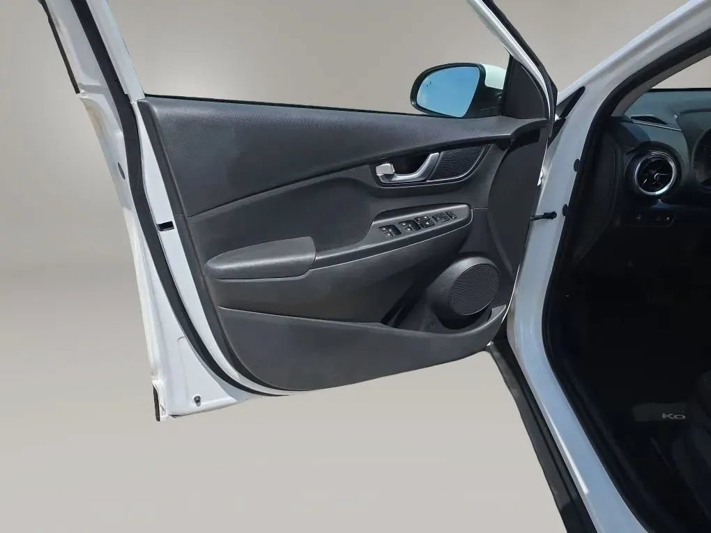 Used 2022 Hyundai Kona SEL w/ Convenience Package FWD image 36