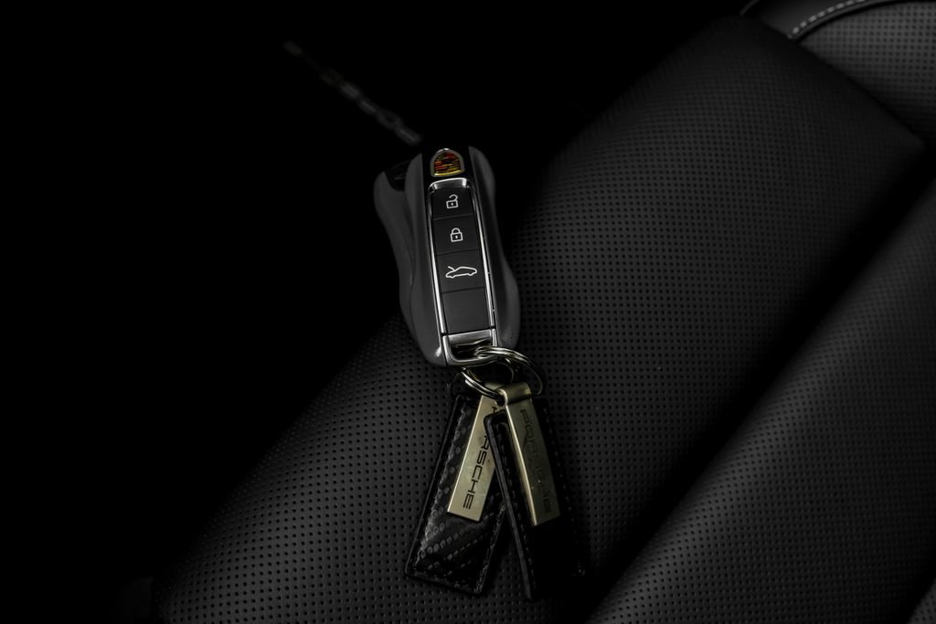 Used 2025 Porsche 911 Carrera S RWD image 42