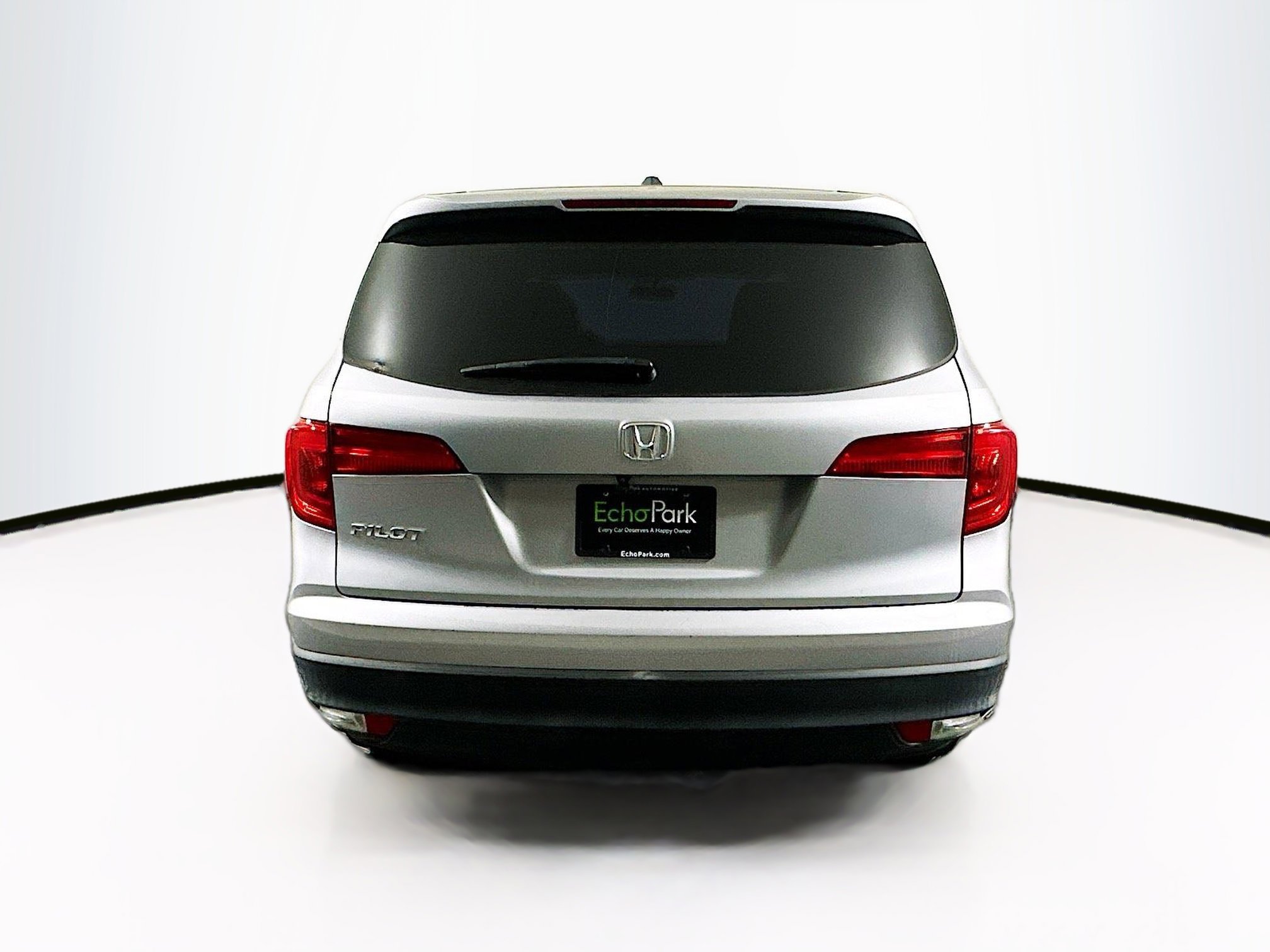 Used 2018 Honda Pilot EX image 7