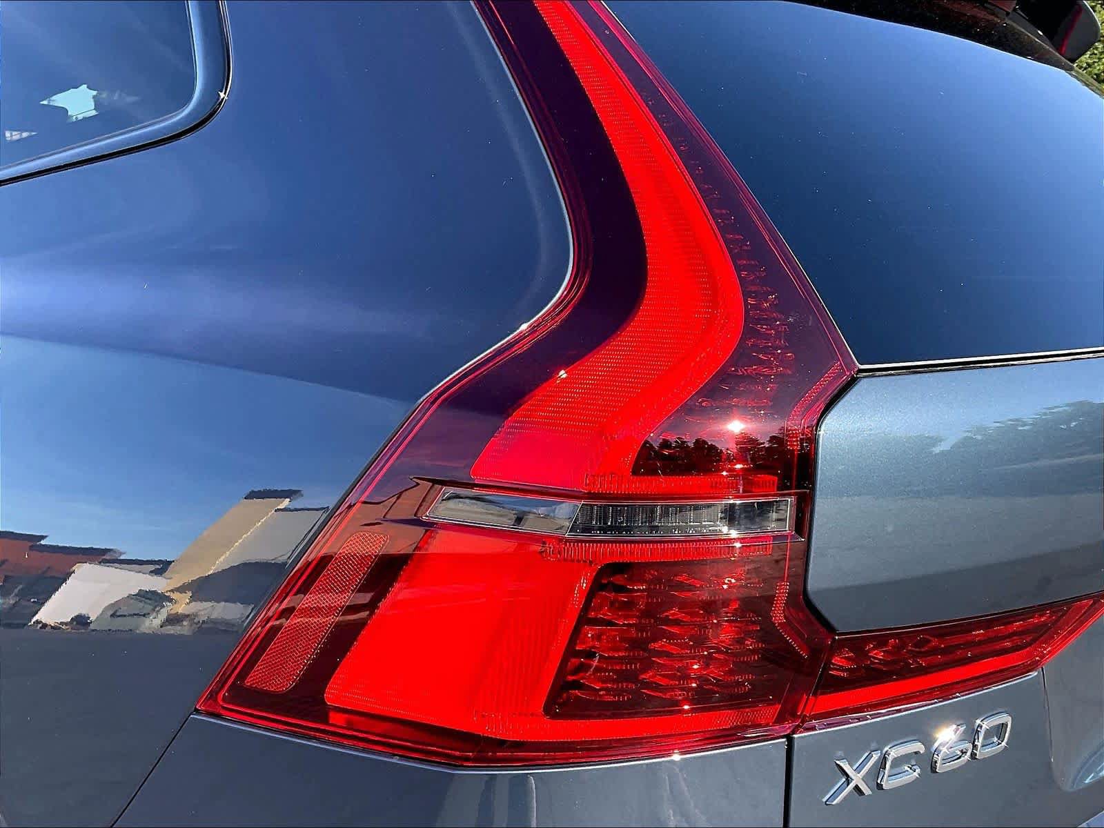 New 2026 Volvo XC60 T8 Plus w/ Climate Package AWD/4WD image 25