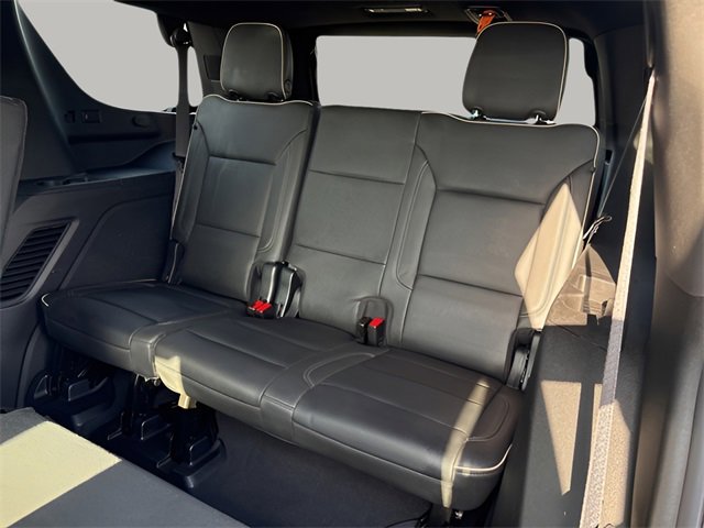 Used 2024 GMC Yukon SLT image 20