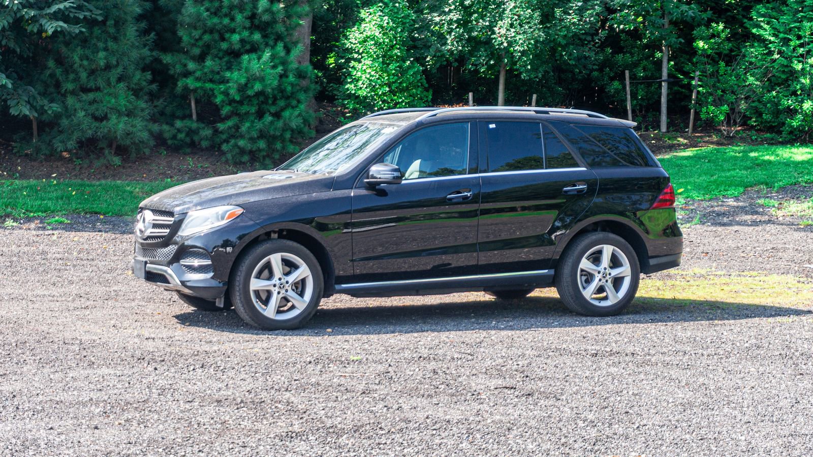 Used 2018 Mercedes-Benz GLE 350 4MATIC w/ Premium 1 Package image 3