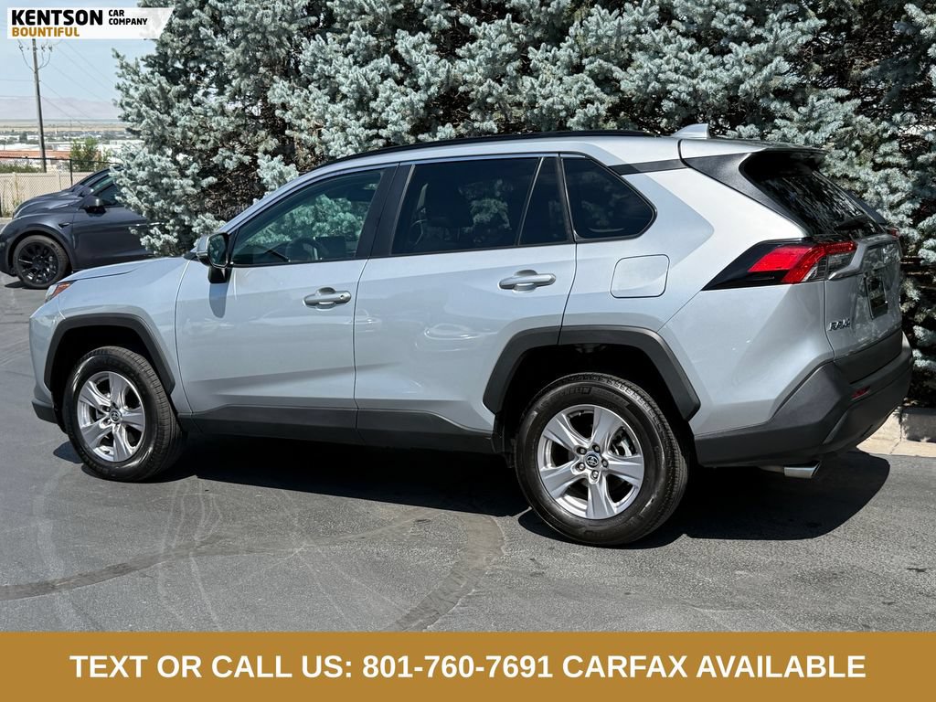 Used 2025 Toyota RAV4 XLE AWD/4WD image 5