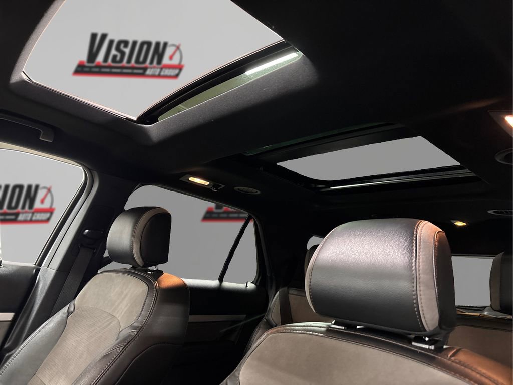 Used 2017 Ford Explorer XLT w/ Equipment Group 202A image 21