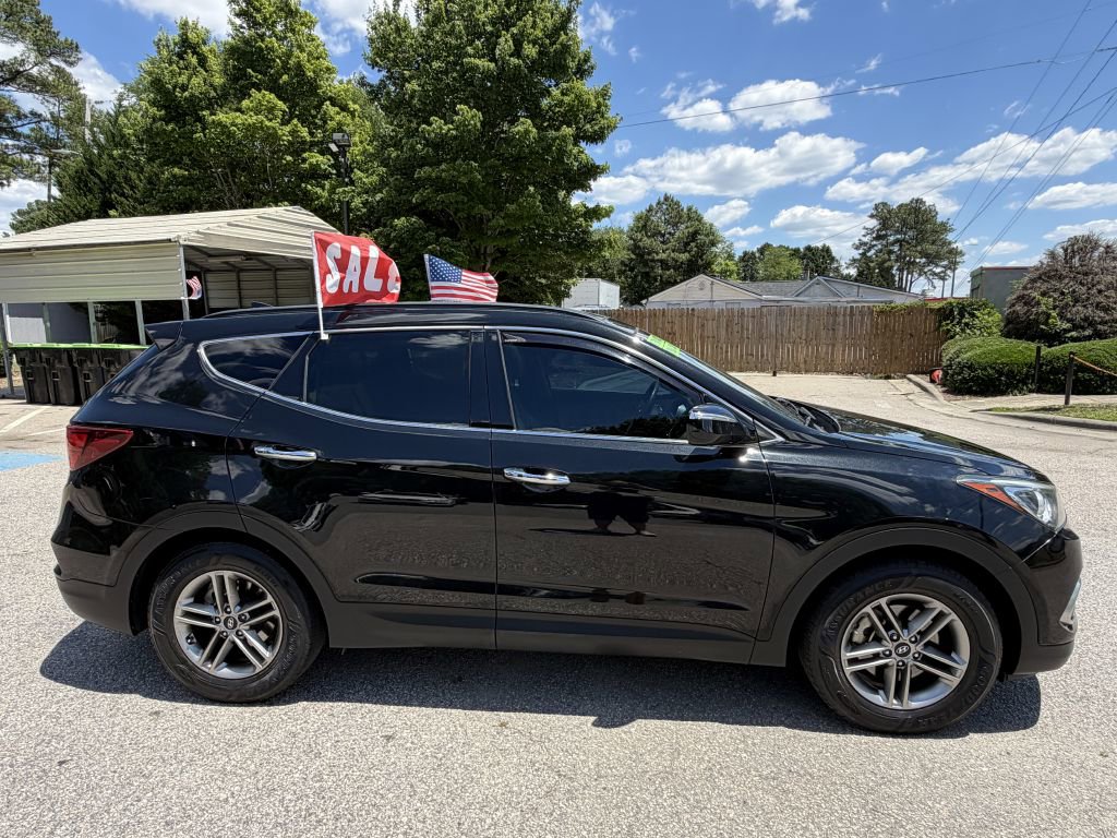 Used 2017 Hyundai Santa Fe Sport w/ 2.4L Tech Package 04 FWD image 4