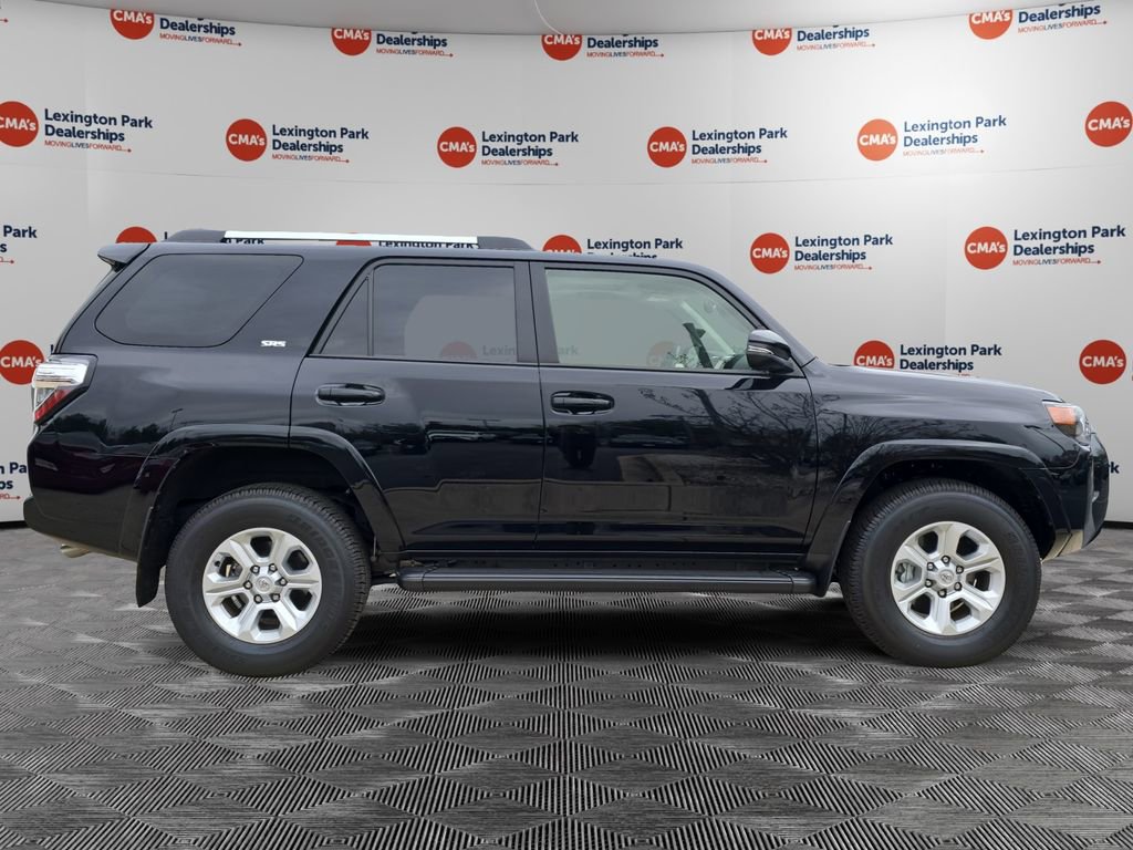 Used 2023 Toyota 4Runner SR5 Premium image 8